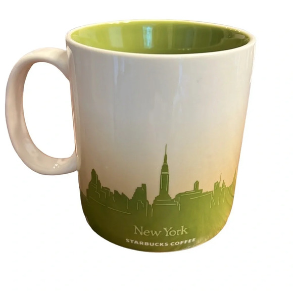 Starbucks Collector Series. 16 oz. New York Mug. 2010. Excellent condition. - Picture 2 of 4
